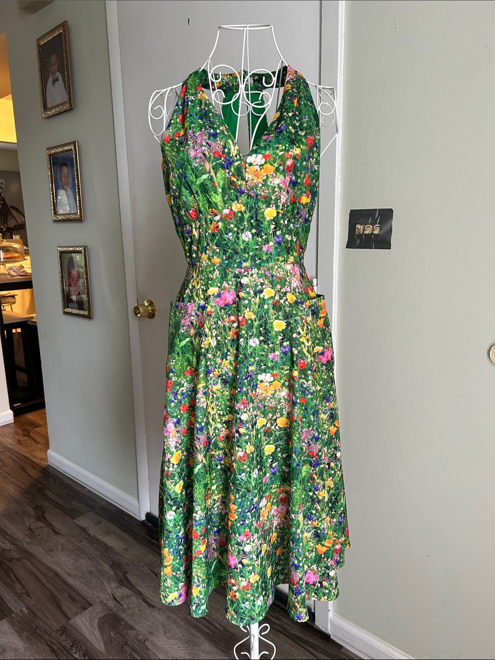Unique Vintage Green Floral One-Shoulder Midi Dress - Picture 14 of 15
